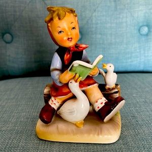 Vintage Nikoniko EW Hand Painted Little Girl Singing to her Ducks Figurine Japan